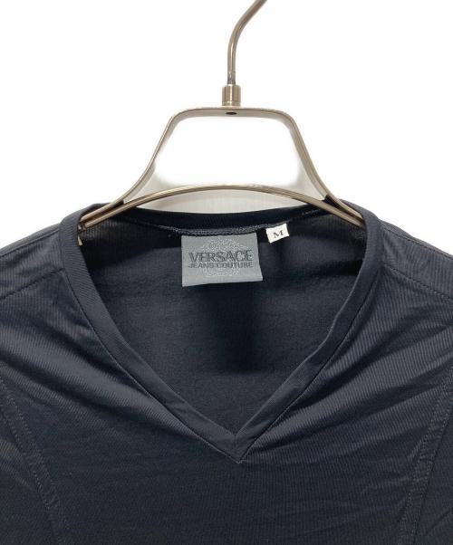 VERSACE JEANS COUTURE（ヴェルサーチ ジーンズクチュール）VERSACE JEANS COUTURE (ヴェルサーチ ジーンズクチュール) 長袖カットソー ブラック サイズ:Mの古着・服飾アイテム