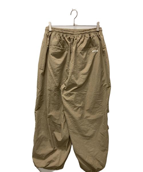 ANGLAN（アングラン）ANGLAN (アングラン) Nylon Parachute Balloon Pants ベージュ サイズ:２の古着・服飾アイテム