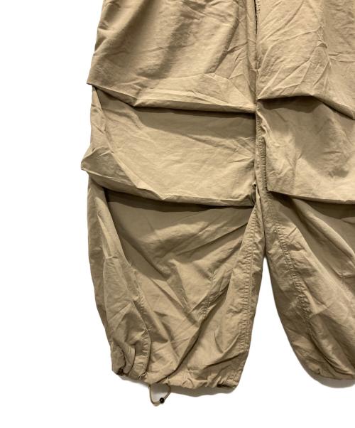 ANGLAN（アングラン）ANGLAN (アングラン) Nylon Parachute Balloon Pants ベージュ サイズ:２の古着・服飾アイテム