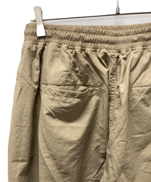 ANGLAN（アングラン）ANGLAN (アングラン) Nylon Parachute Balloon Pants ベージュ サイズ:２の古着・服飾アイテム