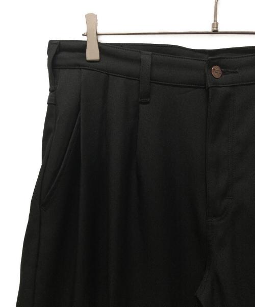 Wrangler（ラングラー）Wrangler (ラングラー) JOURNAL STANDARD relume (ジャーナルスタンダード レリューム) 別注3タック ランチャー ドレススラックスパンツ ブラック サイズ:Lの古着・服飾アイテム