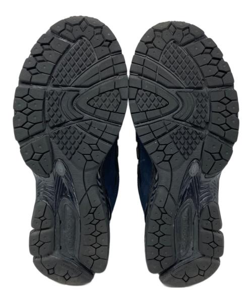NEW BALANCE（ニューバランス）NEW BALANCE (ニューバランス) ローカットスニーカー ブラック×ネイビー サイズ:27.5cmの古着・服飾アイテム