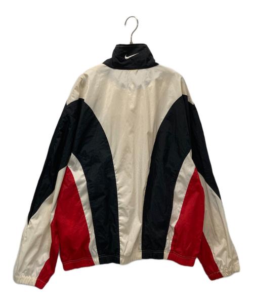 NIKE（ナイキ）NIKE (ナイキ) 配色ジャケット ベージュ×ブラック×レッド サイズ:Lの古着・服飾アイテム