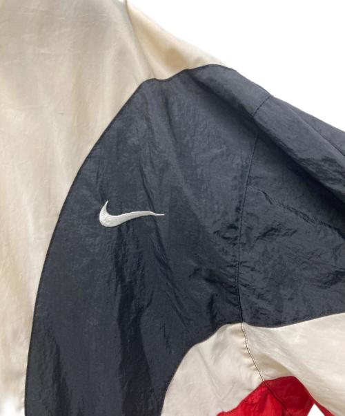NIKE（ナイキ）NIKE (ナイキ) 配色ジャケット ベージュ×ブラック×レッド サイズ:Lの古着・服飾アイテム
