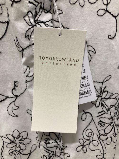 TOMORROW LAND collection（トゥモローランドコレクション）TOMORROW LAND collection (トゥモローランドコレクション) ウォーキングフラワーエンブロイダリー ボウタイブラウス ホワイト サイズ:36 未使用品の古着・服飾アイテム