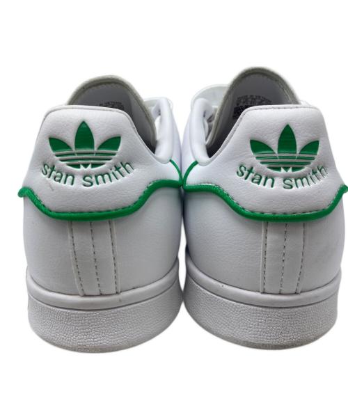 adidas（アディダス）adidas (アディダス) ローカットスニーカー ホワイト サイズ:US8の古着・服飾アイテム
