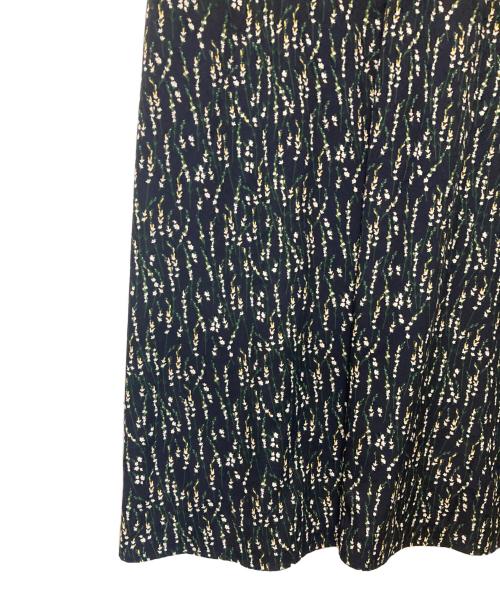 CLANE（クラネ）CLANE (クラネ) サルビアフラワープリントワンピース ネイビー サイズ:２の古着・服飾アイテム