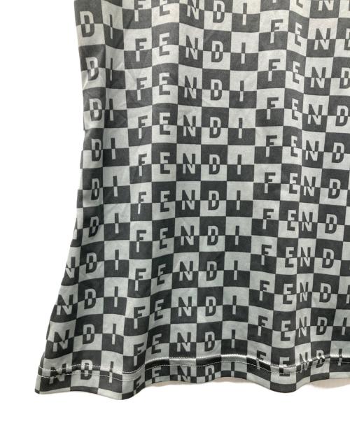FENDI（フェンディ）FENDI (フェンディ) ロゴプリント総柄Tシャツ スカイブルー サイズ:４４の古着・服飾アイテム