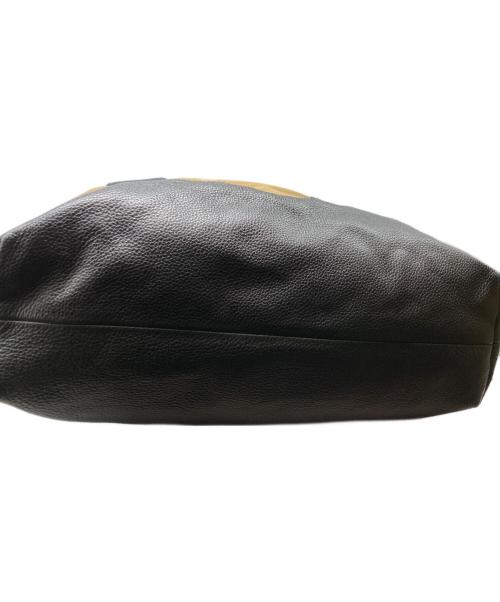 BALENCIAGA（バレンシアガ）BALENCIAGA (バレンシアガ) サープラストートバッグ カーキの古着・服飾アイテム