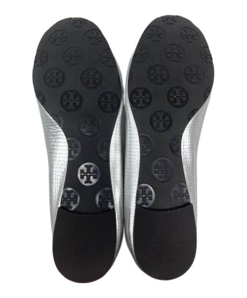 TORY BURCH（トリーバーチ）TORY BURCH (トリーバーチ) メタリックバレエシューズ シルバー サイズ:SIZE 5 1/2Mの古着・服飾アイテム