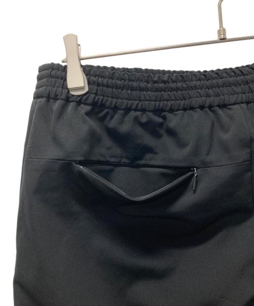 HYKE（ハイク）HYKE (ハイク) TASLAN TAPERED PANTS ブラック サイズ:4の古着・服飾アイテム