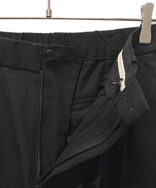 MARKAWARE（マーカウェア）MARKAWARE (マーカウェア) CLASSIC FIT DOUBLE PLEATED TROUSERS ブラック サイズ:２の古着・服飾アイテム