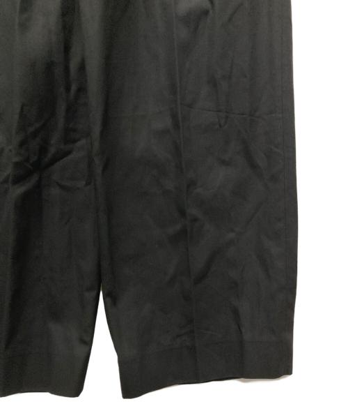 MARKAWARE（マーカウェア）MARKAWARE (マーカウェア) CLASSIC FIT DOUBLE PLEATED TROUSERS ブラック サイズ:２の古着・服飾アイテム
