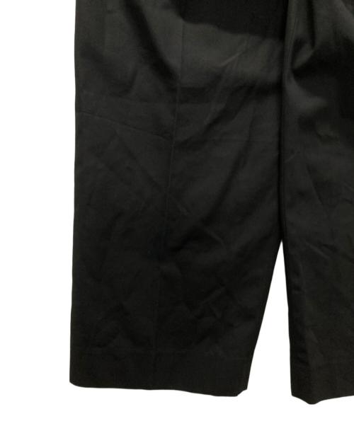 MARKAWARE（マーカウェア）MARKAWARE (マーカウェア) CLASSIC FIT DOUBLE PLEATED TROUSERS ブラック サイズ:２の古着・服飾アイテム