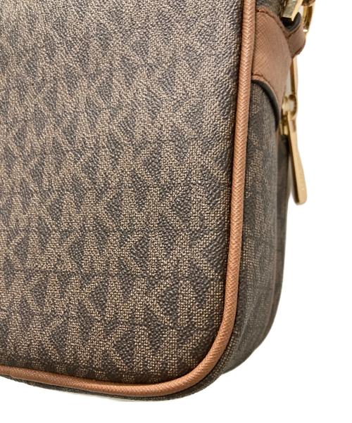 MICHAEL KORS（マイケルコース）MICHAEL KORS (マイケルコース) ショルダーバッグ ブラウンの古着・服飾アイテム