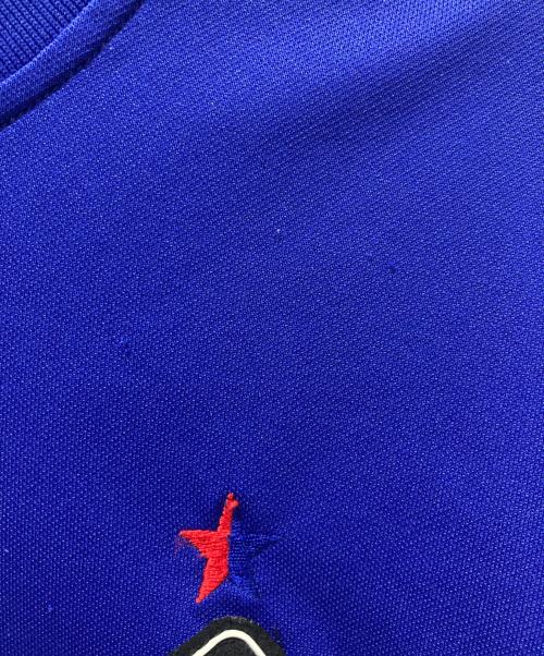 F.C.R.B.（エフシーレアルブリストル）F.C.R.B. (エフシーレアルブリストル) ロゴTシャツ ブルー サイズ:Mの古着・服飾アイテム