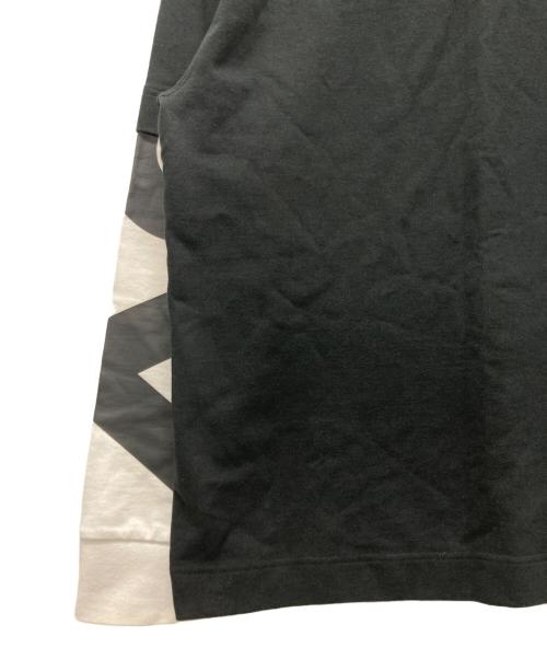 BURBERRY（バーバリー）BURBERRY (バーバリー) レイヤードアームロゴプリントスウェット ブラック サイズ:Mの古着・服飾アイテム