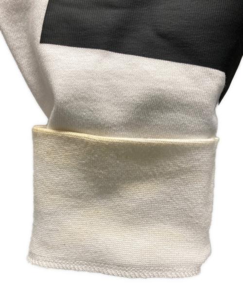 BURBERRY（バーバリー）BURBERRY (バーバリー) レイヤードアームロゴプリントスウェット ブラック サイズ:Mの古着・服飾アイテム