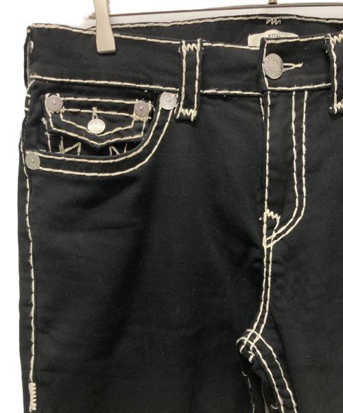 TRUE RELIGION（トゥルー レリジョン）TRUE RELIGION (トゥルー レリジョン) RICKY SUPER T STRAIGHT JEAN ブラック サイズ:33の古着・服飾アイテム