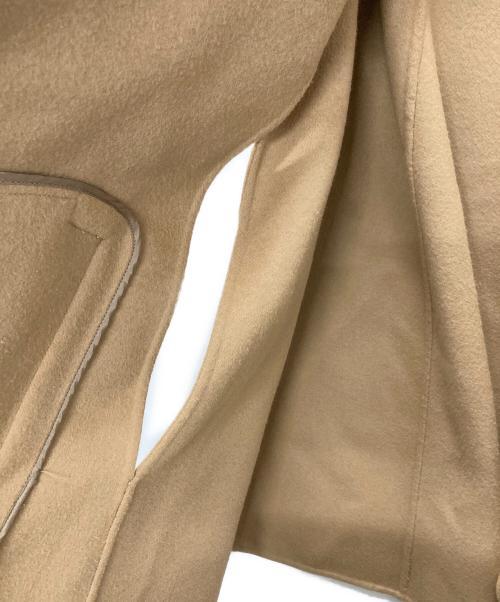 UNITED ARROWS TOKYO（ユナイテッドアローズトウキョウ）UNITED ARROWS TOKYO (ユナイテッドアローズトウキョウ) リバー ケープ コート ベージュ サイズ:36の古着・服飾アイテム