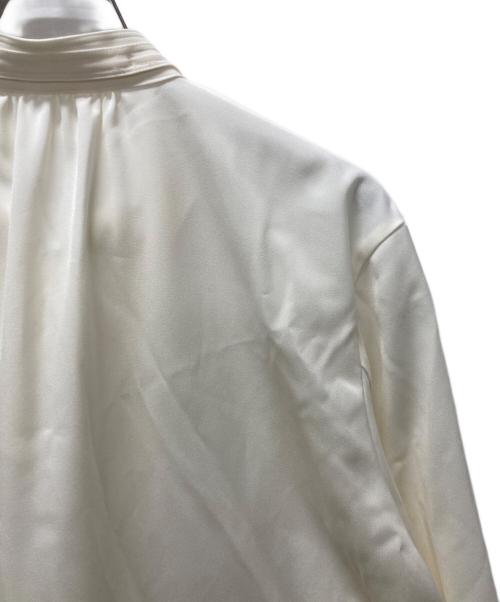 BALLSEY（ボールジィ）BALLSEY (ボールジィ) 2-wayストレッチ タイ付きスタンドカラーブラウス アイボリー サイズ:38の古着・服飾アイテム