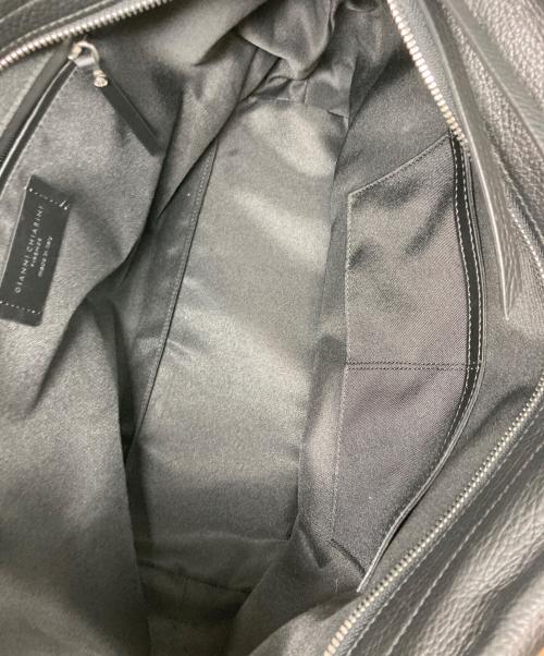 GIANNI CHIARINI（ジャンニ キアリーニ）GIANNI CHIARINI (ジャンニ キアリーニ) ANDREA/アンドレアショルダーバッグ ブラックの古着・服飾アイテム