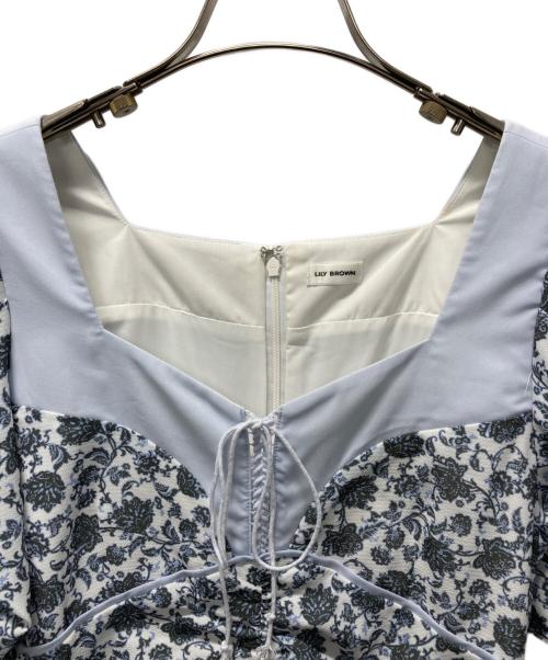 Lily Brown（リリーブラウン）Lily Brown (リリーブラウン) シフォンドッキングバリエプリントワンピース スカイブルー サイズ:1の古着・服飾アイテム