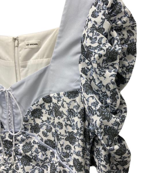 Lily Brown（リリーブラウン）Lily Brown (リリーブラウン) シフォンドッキングバリエプリントワンピース スカイブルー サイズ:1の古着・服飾アイテム