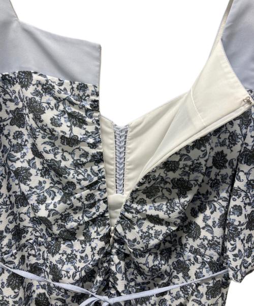Lily Brown（リリーブラウン）Lily Brown (リリーブラウン) シフォンドッキングバリエプリントワンピース スカイブルー サイズ:1の古着・服飾アイテム
