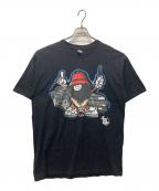 stussy×SHIRT KING PHADEステューシー×シャツキングフェイド）の古着「8BALL MAN プリントTシャツ」｜ブラック