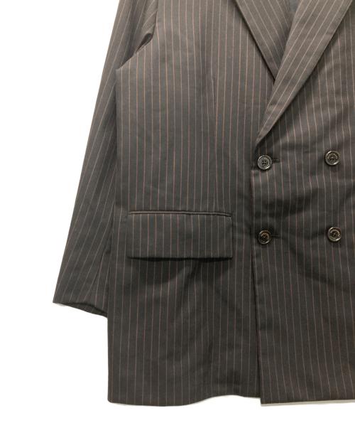 MARKAWARE（マーカウェア）MARKAWARE (マーカウェア) ORGANIC WOOL TROPICAL COMFORT W-BREASTED BLAZER ブラウン サイズ:2の古着・服飾アイテム
