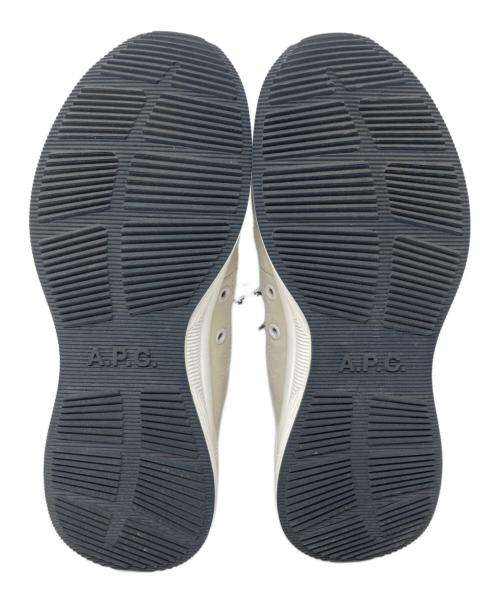 A.P.C.（アーペーセー）A.P.C. (アーペーセー) ローカットスニーカー ホワイト サイズ:27.6の古着・服飾アイテム