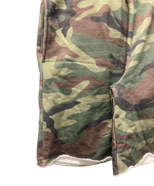 TTT MSW（ティー）TTT MSW (ティー) カモ柄スウェットハーフパンツ オリーブ サイズ:Sの古着・服飾アイテム