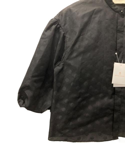 UNITED ARROWS TOKYO（ユナイテッドアローズトウキョウ）UNITED ARROWS TOKYO (ユナイテッドアローズトウキョウ) シアー ドット パフ ブラウス ブラック サイズ:ｆｒｅｅ 未使用品の古着・服飾アイテム