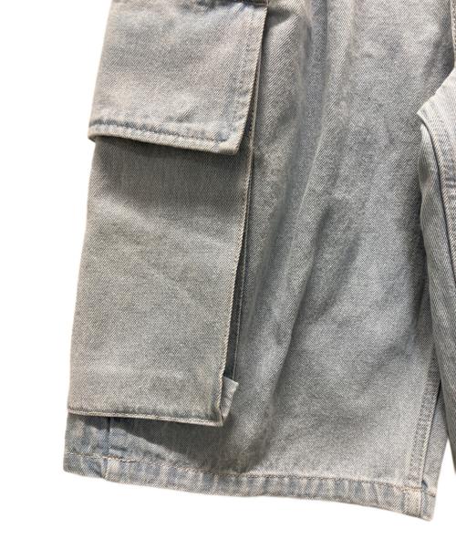 adidas（アディダス）adidas (アディダス) ADILENIUM シーズン 5 デニム カーゴ ショーツ スカイブルー サイズ:24 未使用品の古着・服飾アイテム