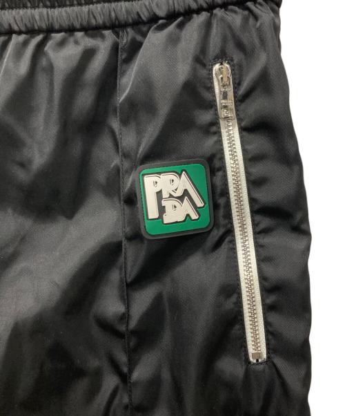 PRADA（プラダ）PRADA (プラダ) ラバーロゴナイロンパンツ ブラック サイズ:36Sの古着・服飾アイテム