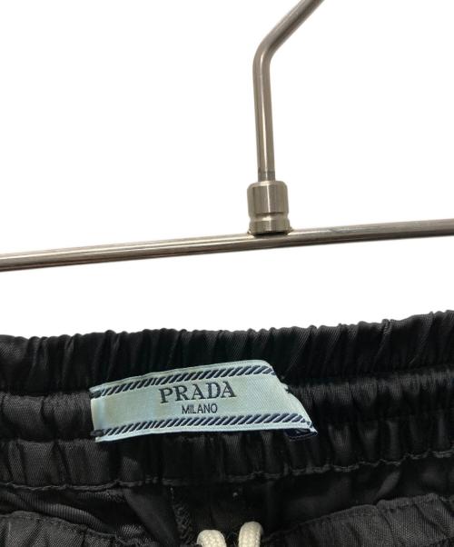 PRADA（プラダ）PRADA (プラダ) ラバーロゴナイロンパンツ ブラック サイズ:36Sの古着・服飾アイテム