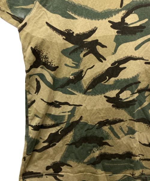 MAHARISHI（マハリシ）maharishi (マハリシ) 迷彩Tシャツ カーキ サイズ:Mの古着・服飾アイテム