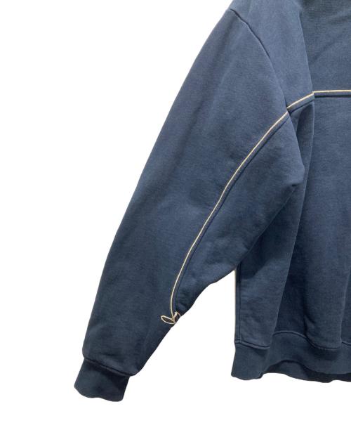 jacquemus（ジャックムス）jacquemus (ジャックムス) Fio Blue Embroidered Logo Sweatshirt/ロゴ刺繍クルーネックスウェット ネイビー サイズ:Sの古着・服飾アイテム