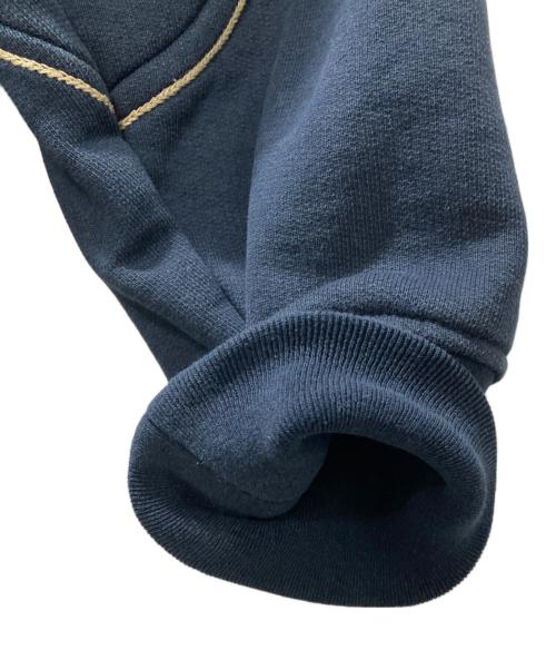 jacquemus（ジャックムス）jacquemus (ジャックムス) Fio Blue Embroidered Logo Sweatshirt/ロゴ刺繍クルーネックスウェット ネイビー サイズ:Sの古着・服飾アイテム