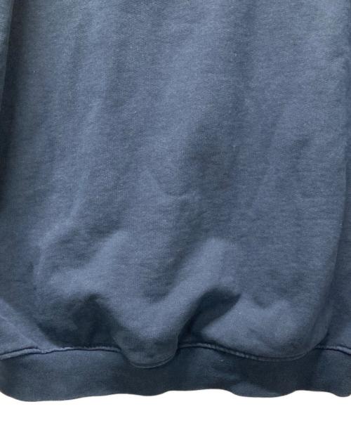 jacquemus（ジャックムス）jacquemus (ジャックムス) Fio Blue Embroidered Logo Sweatshirt/ロゴ刺繍クルーネックスウェット ネイビー サイズ:Sの古着・服飾アイテム