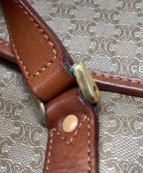 CELINE（セリーヌ）CELINE (セリーヌ) マカダム柄ショルダーバッグ ブラウンの古着・服飾アイテム