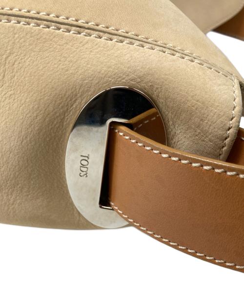 TOD'S（トッズ）TOD'S (トッズ) ワンショルダーバッグ ベージュの古着・服飾アイテム