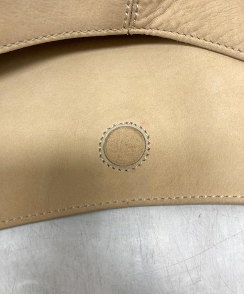 TOD'S（トッズ）TOD'S (トッズ) ワンショルダーバッグ ベージュの古着・服飾アイテム