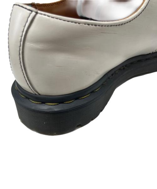 Dr.Martens（ドクターマーチン）Dr.Martens (ドクターマーチン) RAMSEY ラムゼイ 3タイ レザーシューズ ホワイト サイズ:UK8の古着・服飾アイテム