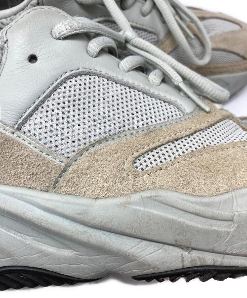 adidas（アディダス）adidas (アディダス) YEEZY BOOST 700 オリーブ サイズ:25.5の古着・服飾アイテム