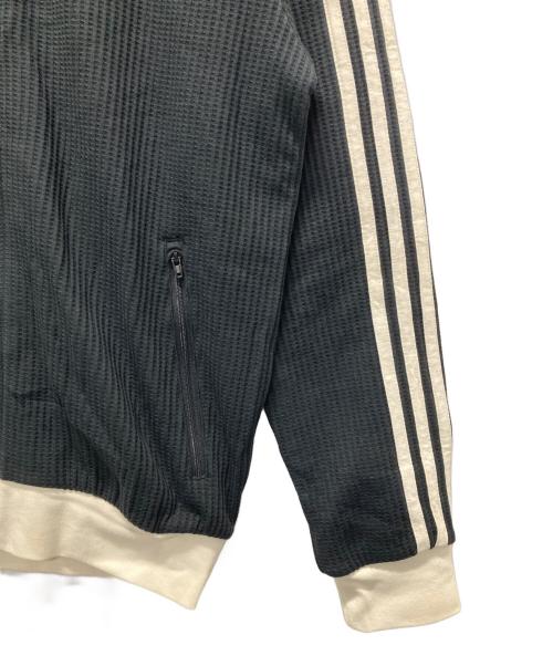 adidas（アディダス）adidas (アディダス) ワッフル クラシック トラックトップ ブラック サイズ:XL 未使用品の古着・服飾アイテム