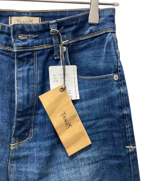 YANUK（ヤヌーク）YANUK (ヤヌーク) リリスワイドストレートデニムパンツ インディゴ サイズ:23 未使用品の古着・服飾アイテム
