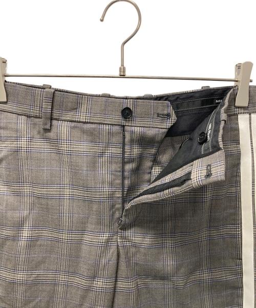 NEIL BARRETT（ニールバレット）NEIL BARRETT (ニールバレット) SLIM FIT サイドラインスラックス グレー サイズ:不明の古着・服飾アイテム