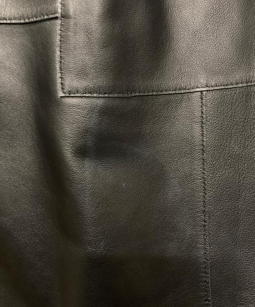 JEAN LOUIS SCHERRER（ジャンルイ シェレル）JEAN LOUIS SCHERRER (ジャンルイ シェレル) ラムレザーコート ブラック×グリーン サイズ:Fの古着・服飾アイテム